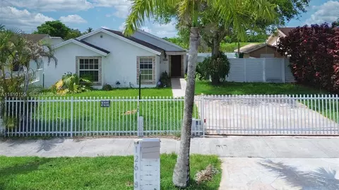 12618 SW 211th Ter, South Miami Heights, FL 33177