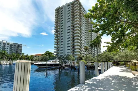 3200 Port Royale Dr N #803, Fort Lauderdale, FL 33308