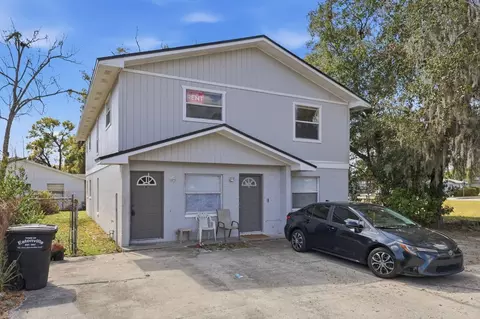 386 Lime St #B, Eatonville, FL 32751