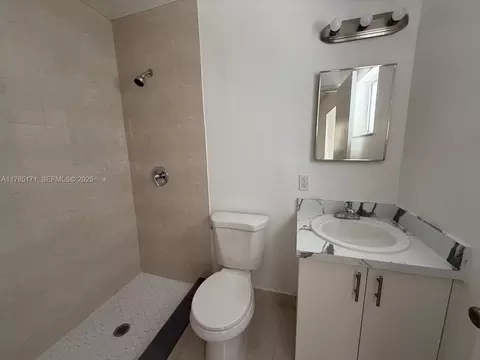 2631 NW 25th St, Fort Lauderdale, FL 33311