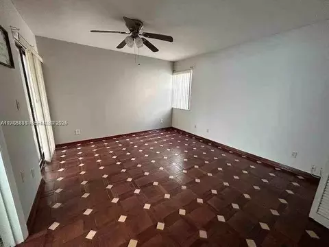 2101 Bayberry Dr #2101, Pembroke Pines, FL 33024