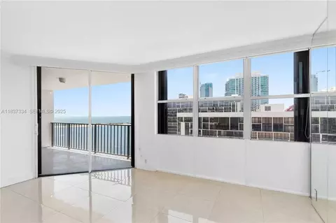 1901 Brickell Ct #B1903, Miami, FL 33129