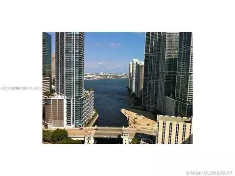 31 SE 5th St #3004, Miami, FL 33131