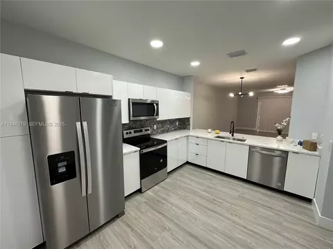 2764 SW 83rd Ter #106, Miramar, FL 33025