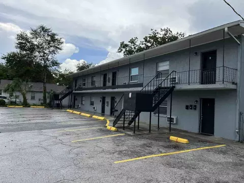 108 W Ball St #1, Plant City, FL 33563