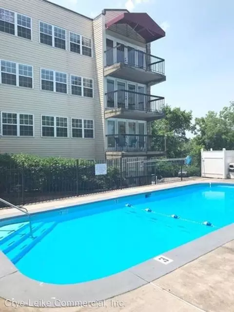 2749 Sullins St #204, Knoxville, TN 37919