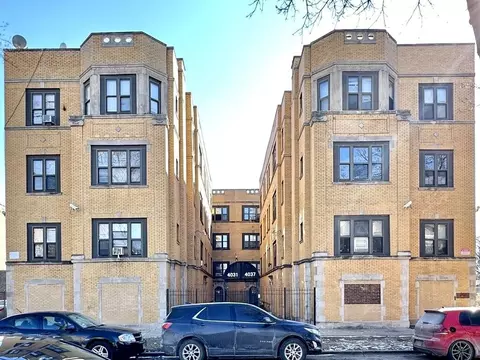 4035 W Gladys Ave #2N, Chicago, IL 60624