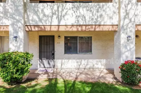 8842 N 8th St #103, Phoenix, AZ 85020