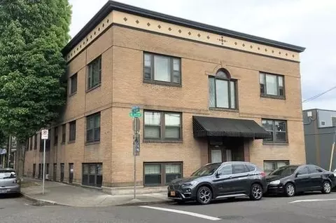 1634 NE 41st Ave #12, Portland, OR 97232