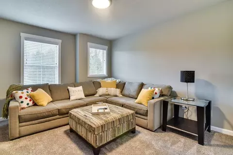 6816 NE 131st Way #1385692P, Barberton, WA 98686