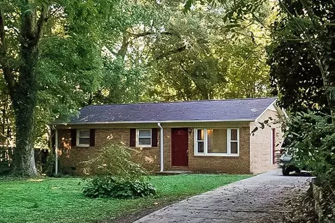 2910 Freida Ln, Gastonia, NC 28054