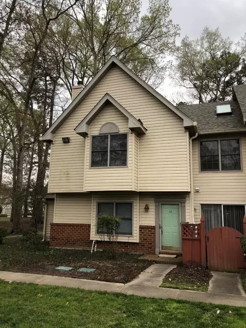 5 Salt Marsh Quay #H, Hampton, VA 23666