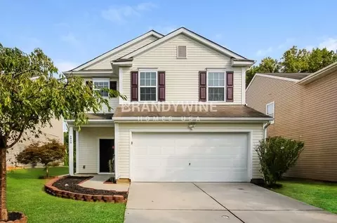 8950 Chalkstone Rd, Charlotte, NC 28216