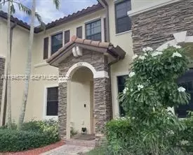 3220 SE 7th St, Homestead, FL 33033