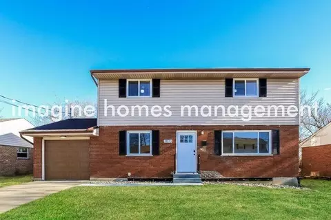 11670 Hanover Rd, Forest Park, OH 45240