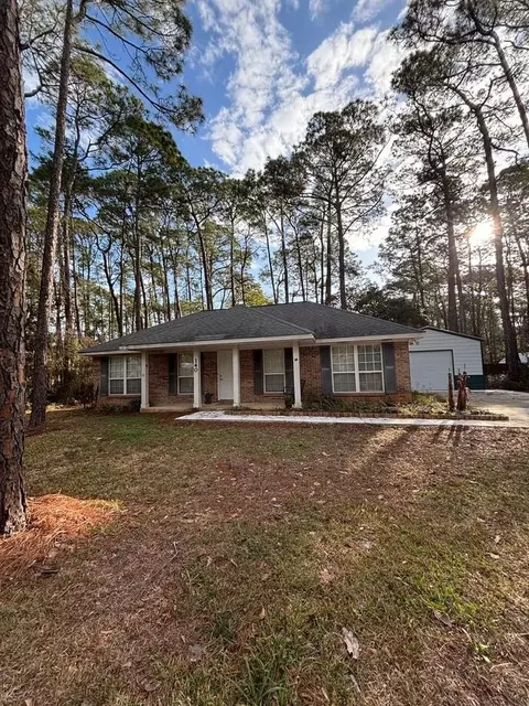 140 Mississippi St, Dauphin Island, AL 36528