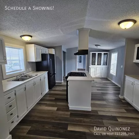 2737 W Washington Center Rd #108, Fort Wayne, IN 46818