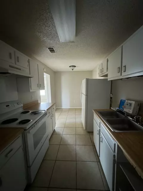 1110 Shilo Ave #D, Baker, LA 70714