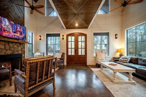 apple ridge ln, Broken Bow, OK 74728