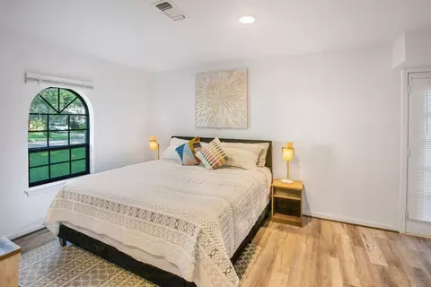 206 Saint Cloud Dr #1472546P, Friendswood, TX 77546