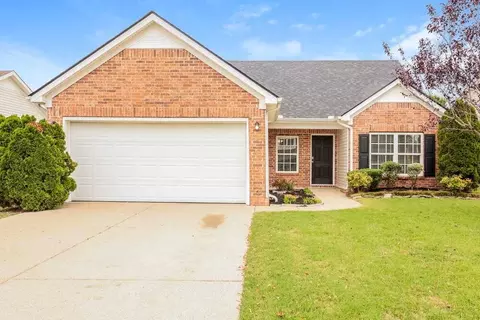 3012 Deer Trail Dr, Spring Hill, TN 37174