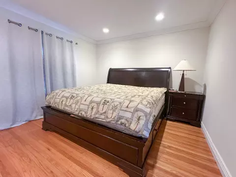 10320 Farallone Dr #2, Cupertino, CA 95014