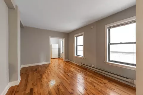 1347 N Dearborn St #303, Chicago, IL 60610