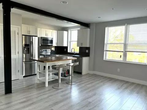 5024 9th St NW #404, Washington, DC 20011