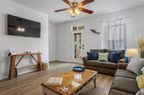 241 Cowan Rd #1473636P, Gulfport, MS 39507