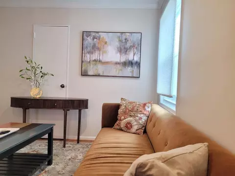 2028 Pimmit Dr #1473419P, Pimmit Hills, VA 22043