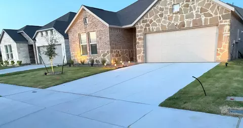 2605 Prima Vista Dr, Fort Worth, TX 76108