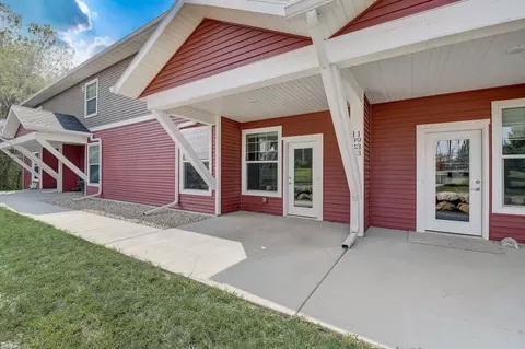1931 Eastwood Way #1931, Mount Horeb, WI 53572