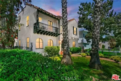 221 S Tower Dr, Beverly Hills, CA 90211