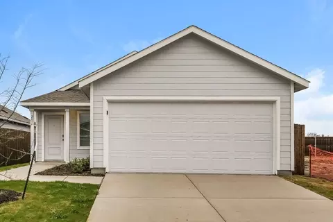 201 Sycamore Pl, Wilmer, TX 75172