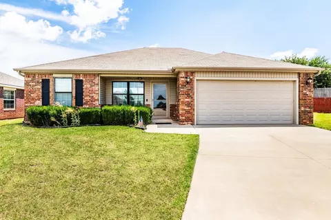 4501 Wagner Lake Dr #1, Yukon, OK 73099