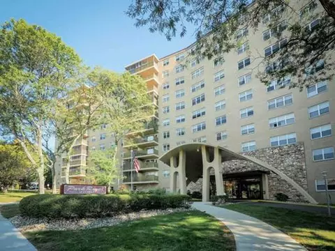 2600 Park Ave #10H, Bridgeport, CT 06604