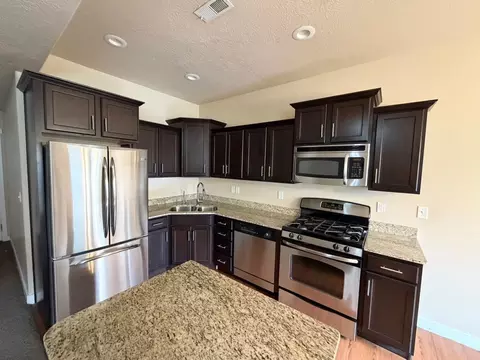 3673 W Lilac Heights Dr, South Jordan, UT 84095