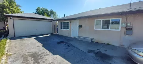 230 S Azusa Ave #2, Azusa, CA 91702