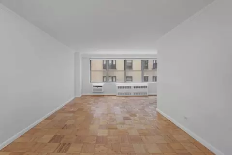 250 W 88th St #3B, New York, NY 10024