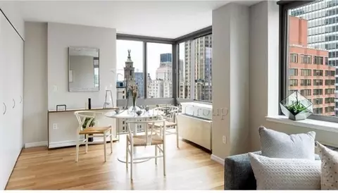 2 Gold St #4412, New York, NY 10038