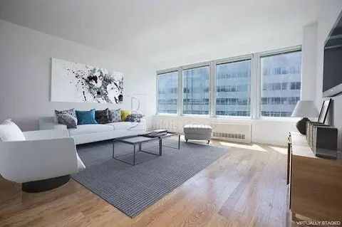 200 Water St #1503A, New York, NY 10038