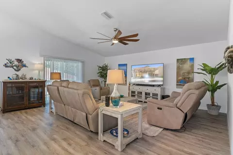 4860 S Tromp Loop #1472653P, Homosassa, FL 34448