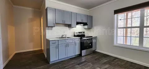 755 Castlebrooke Way, Lawrenceville, GA 30045