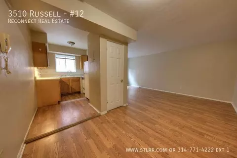 3510 Russell Blvd #12, Saint Louis, MO 63104