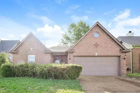 430 N Ericson Rd, Cordova, TN 38018