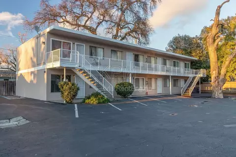 3814 N California St #6, Stockton, CA 95204