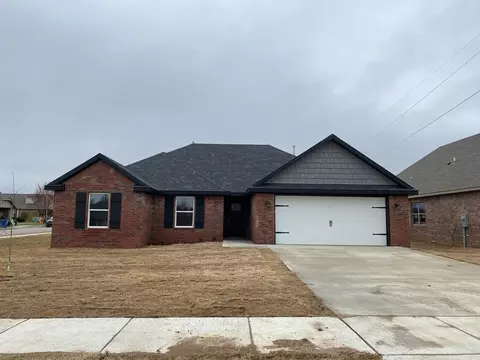 806 SW Cabriolet St, Bentonville, AR 72712