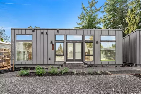 11458 NE Morris St, Portland, OR 97220