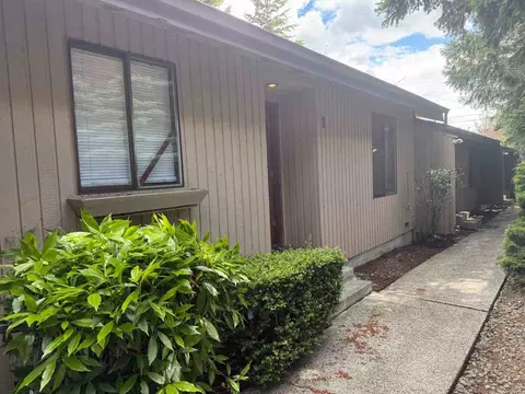 233 Dorn Ave #1, Everett, WA 98208