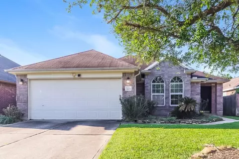 3223 Spring Ranch Ln, Spring, TX 77388